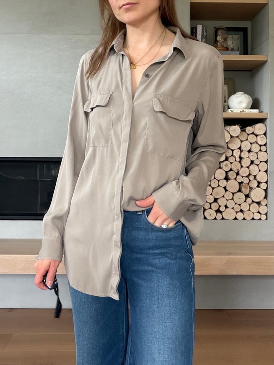 Theory Tops - Theory Silk (96%) Taupe Button-Front Shirt (large but runs small)